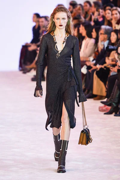 Look 50